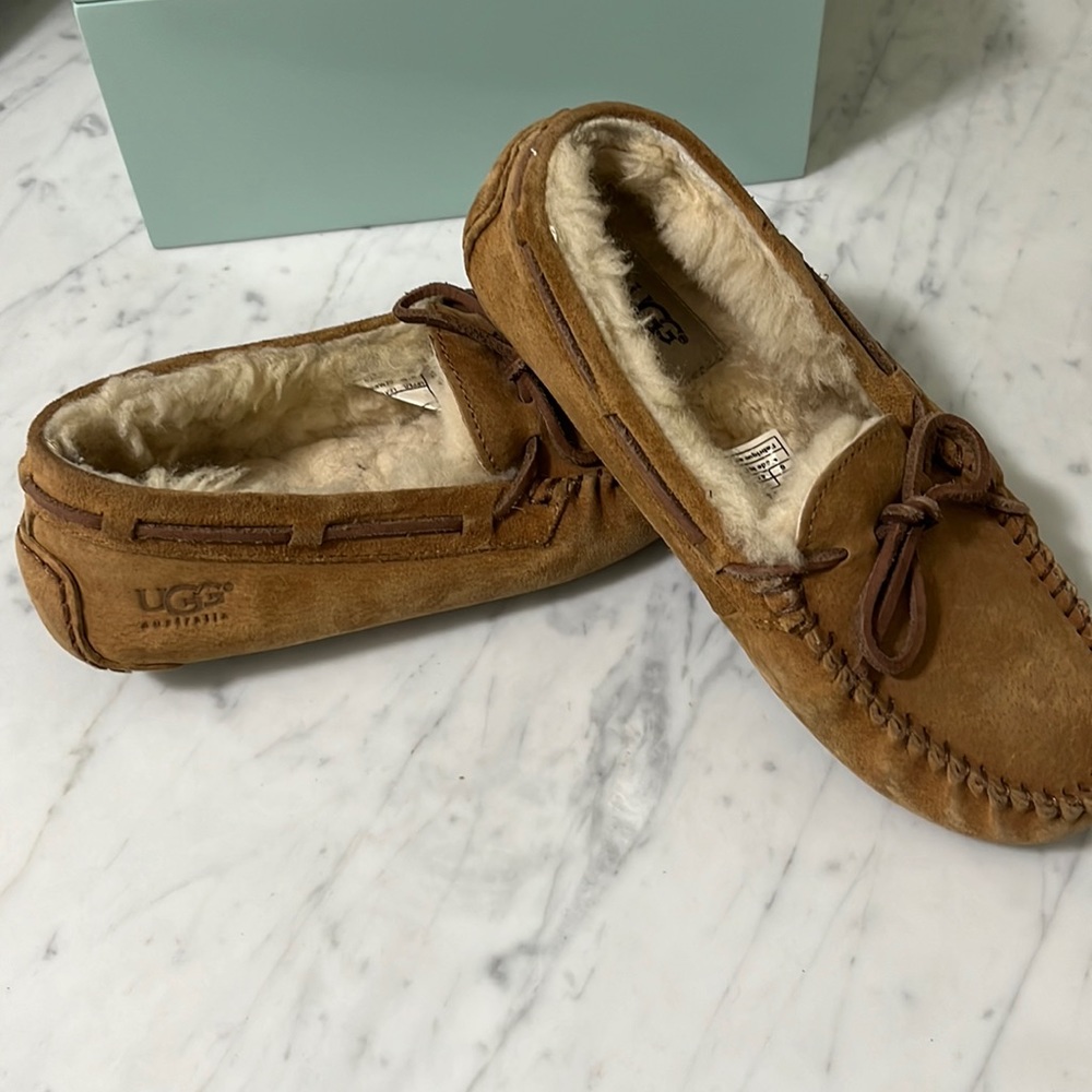 Ugg slippers